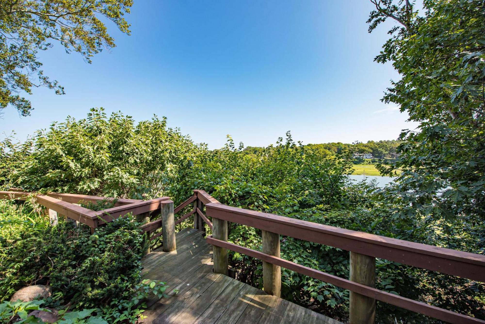 Nature'S Paradise: Private Dock & Water Views Mattituck Exteriör bild