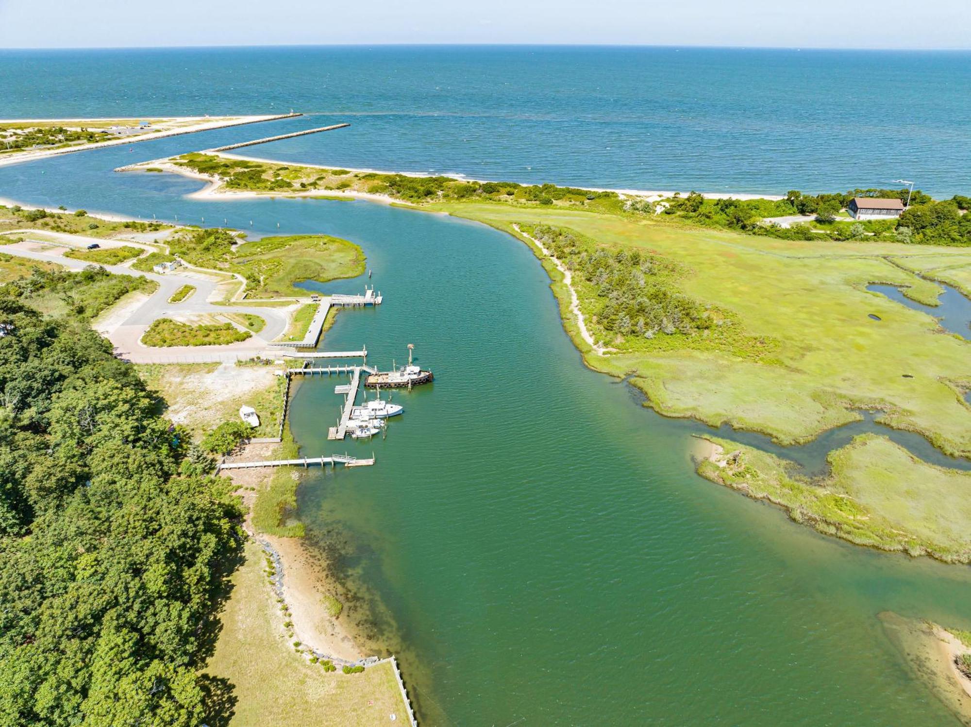 Nature'S Paradise: Private Dock & Water Views Mattituck Exteriör bild
